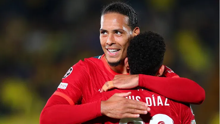 Craque do Liverpool quer jogar no Barcelona e aguarda oferta para trocar de clube.