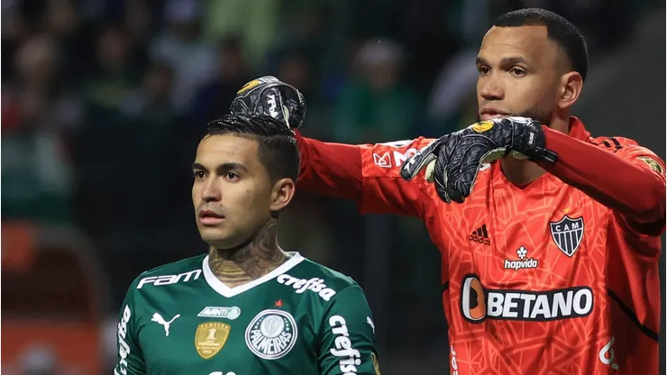 Corinthians surpreende e faz sondagem para assinar com jogador multicampeão no Brasil.