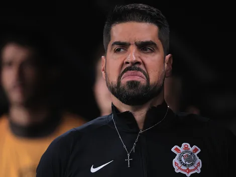 António Oliveira fala sobre Fausto Vera: "Não é opção"