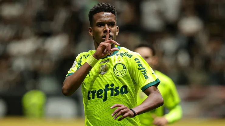 Estêvão, jogador do Palmeiras