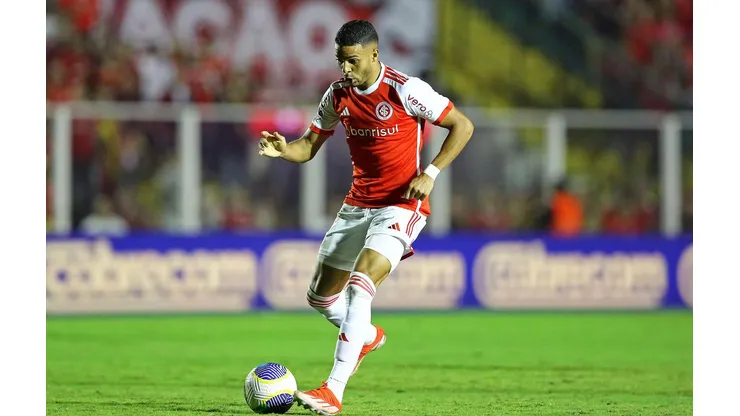 Wanderson, do Internacional, na partida do time contra o Corinthians, válida pela décima rodada do Brasileirão. (DiaEsportivo / Alamy Stock Photo)