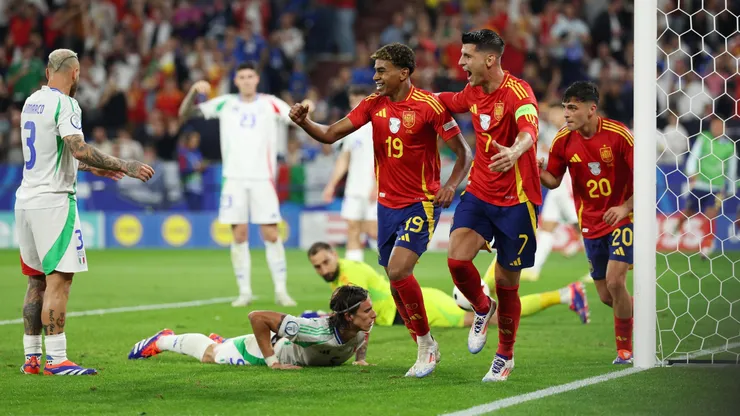 Yamal se destacou na vitória da Espanha sobre a Itália. (Photo by Kevin C. Cox/Getty Images)