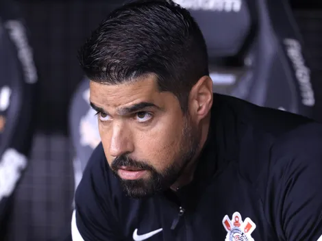 Ramón Díaz, ex-Vasco, ganha força no Corinthians