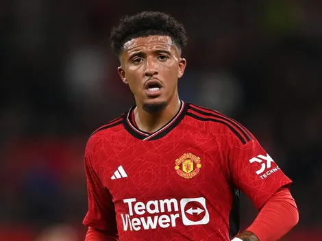 Manchester United define Xavi Simons como substituto de Sancho