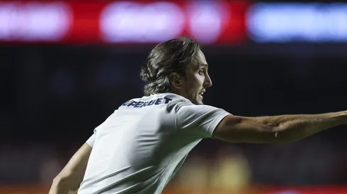 São Paulo de Luis Zubeldía confirma renovação de zagueiro para o restante da temporada. (Photo by Alexandre Schneider/Getty Images)
