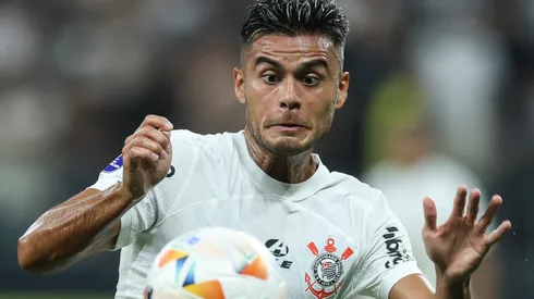 O Timão recebeu oferta por Fausto Vera (Foto: Alexandre Schneider/Getty Images)