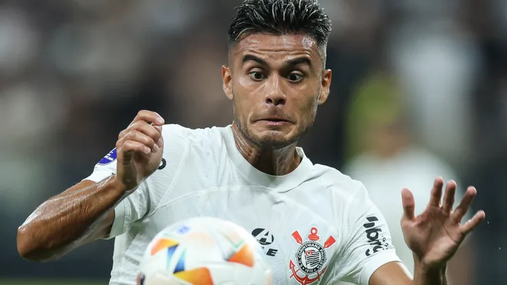 O Timão recebeu oferta por Fausto Vera (Foto: Alexandre Schneider/Getty Images)