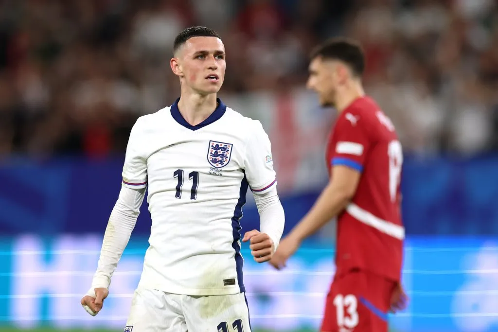 Inglaterra de Phil Foden vence a primeira na Eurocopa – (Photo by Richard Pelham/Getty Images)