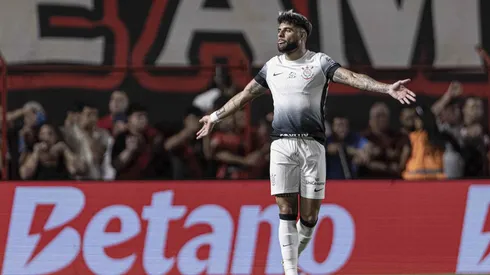 Yuri Alberto, do Corinthians, comemora gol contra o Atlético-GO na última rodada. (Sipa US / Alamy Stock Photo)