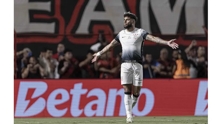 Yuri Alberto, do Corinthians, comemora gol contra o Atlético-GO na última rodada. (Sipa US / Alamy Stock Photo)