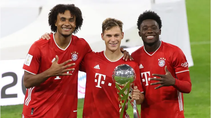 Cria do Bayern é oficializado no Manchester United.