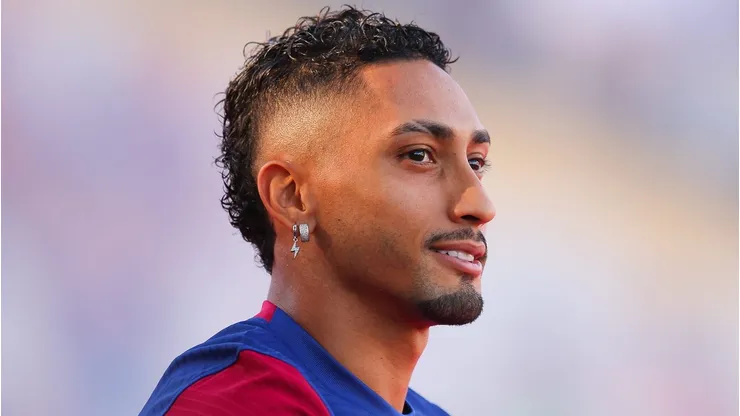 Barcelona e Liverpool podem fechar troca de jogadores envolvendo Raphinha (Photo by Eric Alonso/Getty Images)