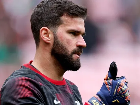 Liverpool rejeita proposta do Al-Nassr para vender Alisson
