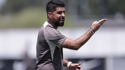 Técnico abriu o jogo em entrevista no Timão (Foto: Rodrigo Coca/Agência Corinthians/Divulgação)