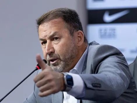 Ochoa, Andrada e +3: Corinthians mira goleiros no mercado