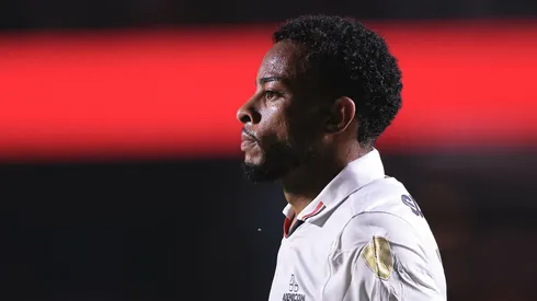 Welington lateral do São Paulo