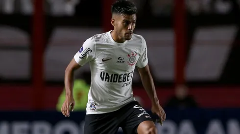 Fausto Vera está de saída do Corinthians – (Photo by Daniel Jayo/Getty Images)