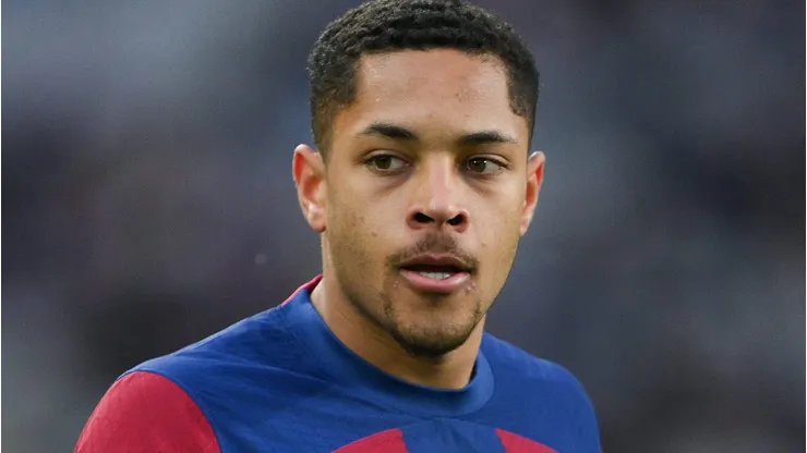 Barcelona define quem vai contratar para substituir Vitor Roque; Acordo depende da saída do brasileiro. (Photo by David Ramos/Getty Images)