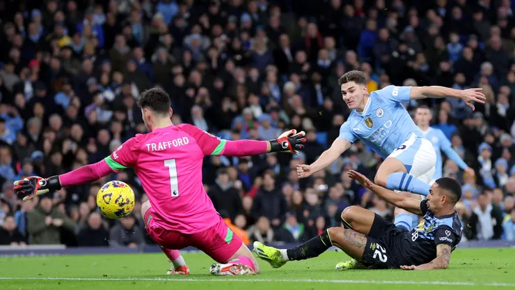 James Trafford, goleiro do Burnley, deve pintar na Premier League na próxima temporada.