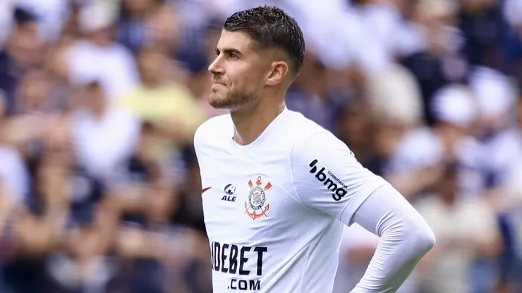 Rival do Corinthians pode fechar a contratação do atacante Pedro Raul.