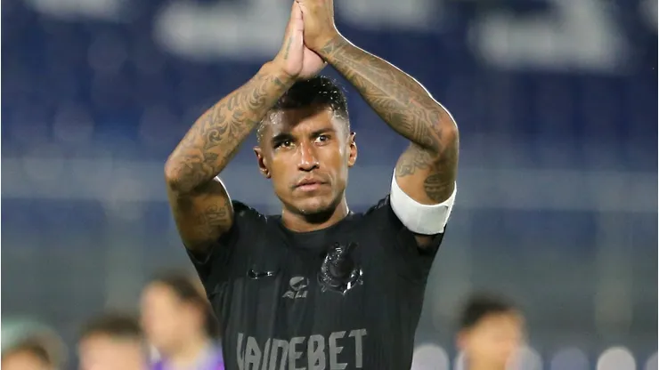 Paulinho of Corinthians (Photo by Christian Alvarenga/Getty Images)