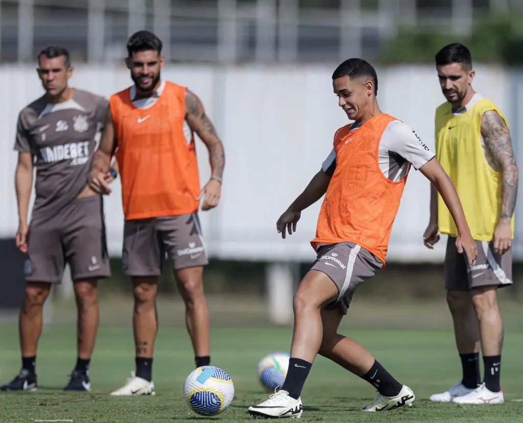 Yuri Alberto, Bahia e Igor Coronado / Foto: rodrigo coca/agência corinthians