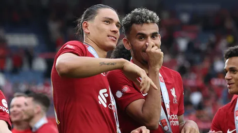 Barcelona pode vender Ronald Araújo para fechar com atacante do Liverpool (Photo by Marc Atkins/Getty Images)