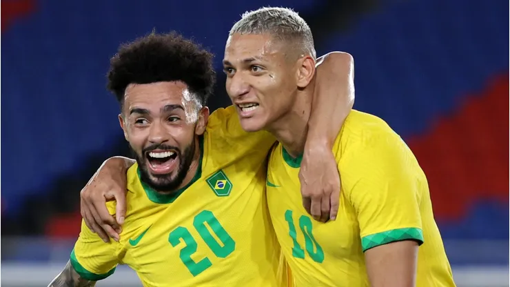 Palmeiras pode fazer proposta para fechar com ex-jogador da Seleção Brasileira (Photo by Toru Hanai/Getty Images)
