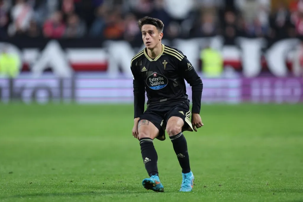 Franco Cervi em ação com a camisa do Celta de Vigo (Foto: Gonzalo Arroyo Moreno/Getty Images)