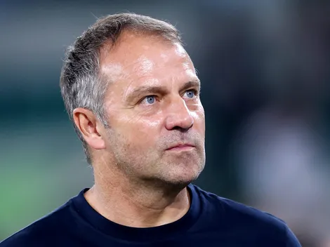 Hansi Flick deseja permanência de João Félix no Barcelona