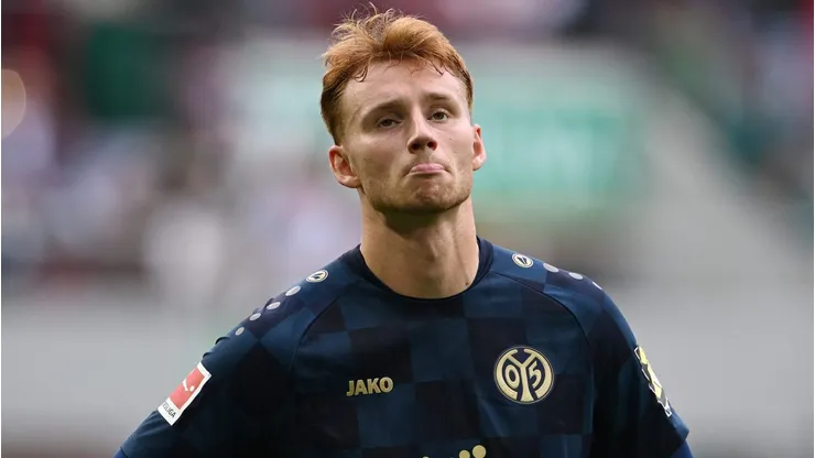 Sepp van den Berg . (Photo by Christian Kaspar-Bartke/Getty Images)