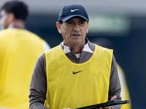 Ramón Díaz 'arquiva' titular de António Oliveira no Corinthians