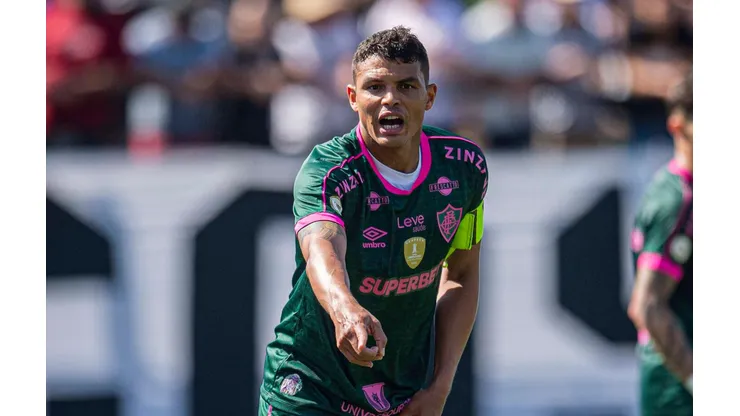 Thiago Silva em campo durante a partida entre RB Bragantino e Fluminense, pelo Brasileirão. (Sipa US / Alamy Stock Photo)