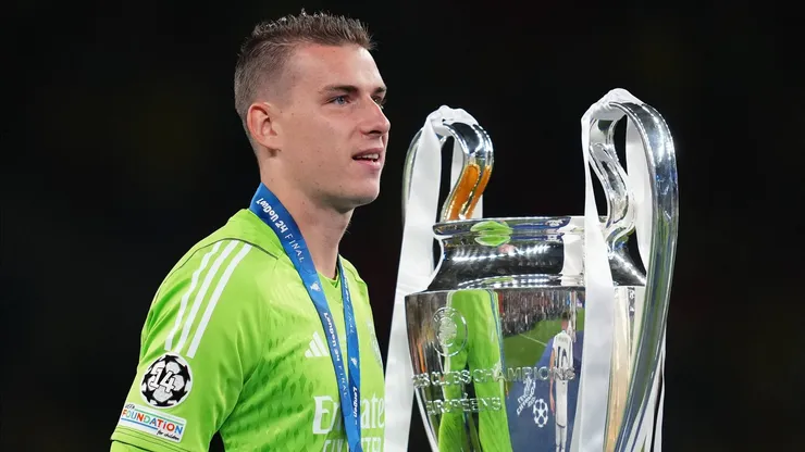 Andriy Lunin deve mesmo deixar o Santiago Bernabéu e seu substituto é surpreendente.