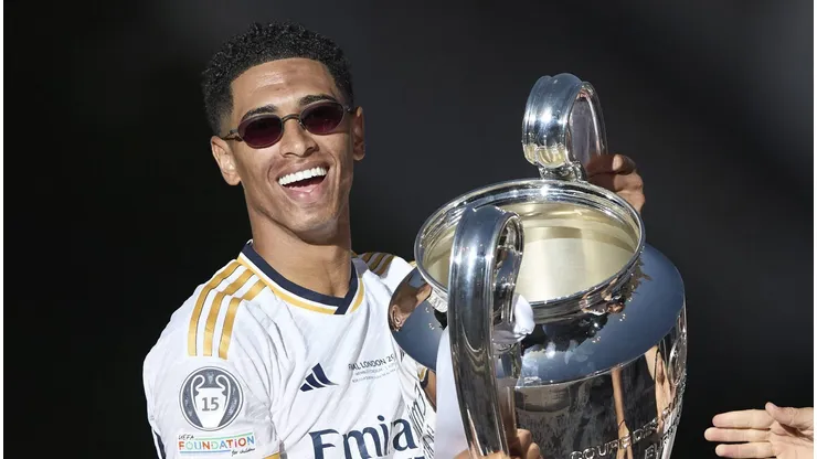 Bellingham, do Real Madrid, surpreende em resposta a ídolo argentino sobre jogar no City.
