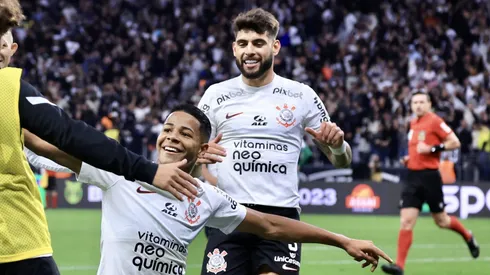 Time de Cristiano Ronaldo oferece R$ 152 milhões para fechar com atacante do Corinthians.