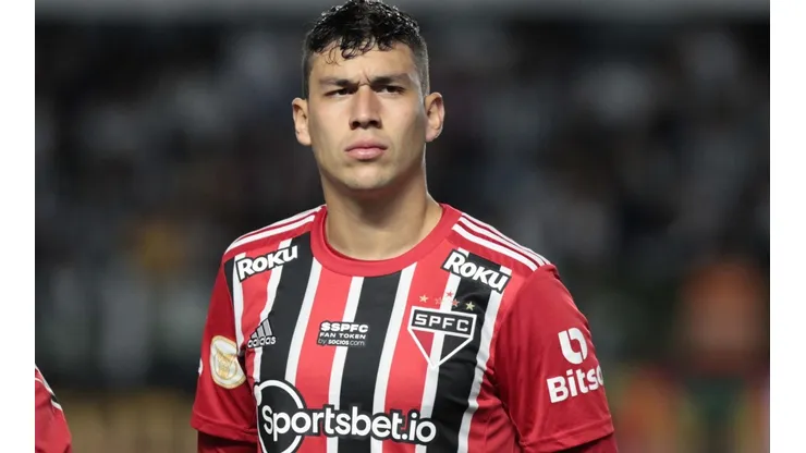 São Paulo quer renovar com Nahuel Ferraresi