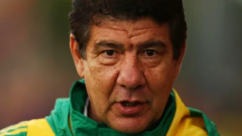 Joel Santana criticou Maurício Barbieri