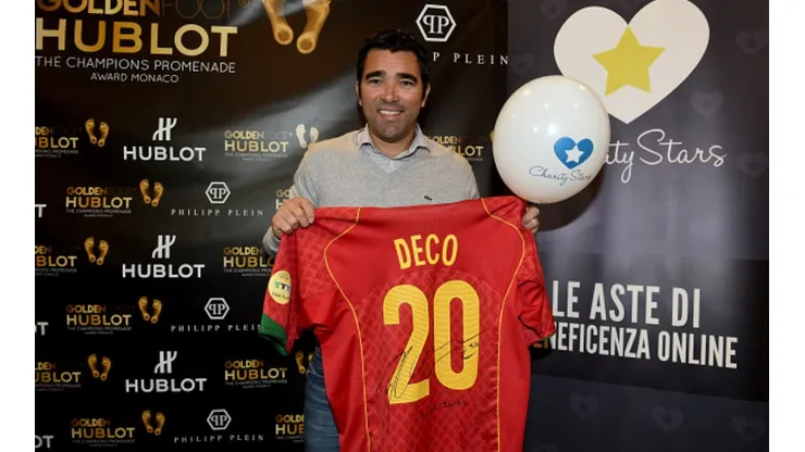 Deco não fica em cima do muro e escolhe entre Lionel Messi e Cristiano Ronaldo
