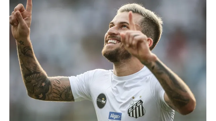 Santos v Corinthians - Brasileirao Series A 2017