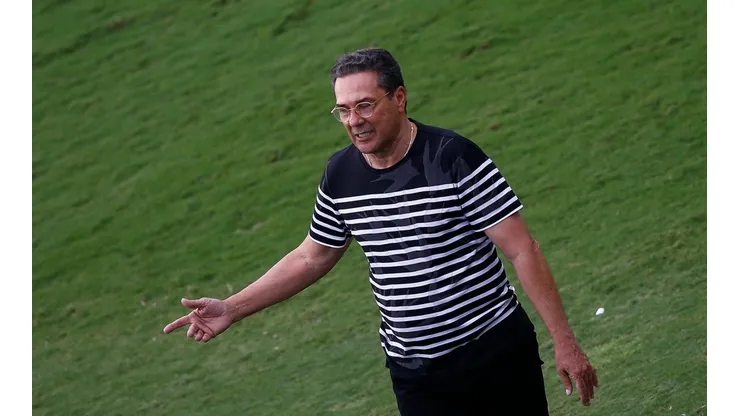 Renato Augusto e Alessandro Nunes foram os "fiadores" da contratação de Vanderlei Luxemburgo como novo técnico do Corinthians