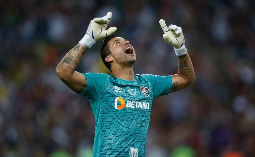 Fábio em ação pelo Fluminense: Foto: Reprodução