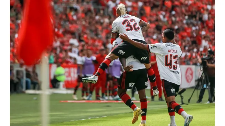 Internacional v Flamengo - Brasileirao 2023