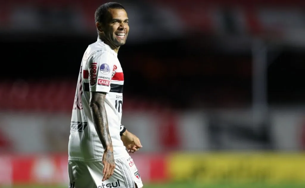 Daniel Alves está liberado. Foto: Fernando Bizerra/Getty Images South America