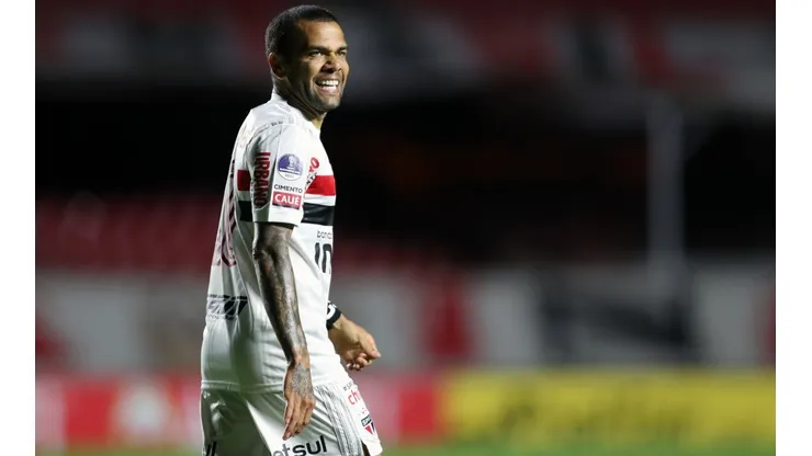 Daniel Alves está liberado. Foto: Fernando Bizerra/Getty Images South America