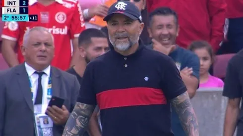 Torcida do Flamengo perde a paciência com Sampaoli e motivo é exposto na web: "Tá fazendo igual o Vitor Pereira"