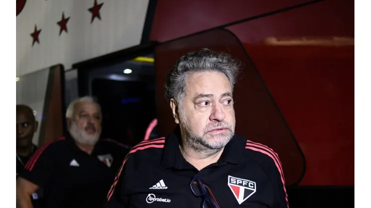 Peça importante para o São Paulo surpreende e pede afastamento