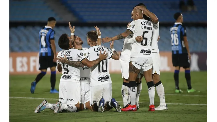 Liverpool v Corinthians - Copa CONMEBOL Libertadores 2023
