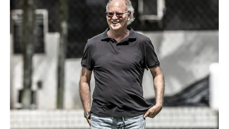 Demissão? Falcão faz revelação sobre Odair Hellmann no comando do Santos