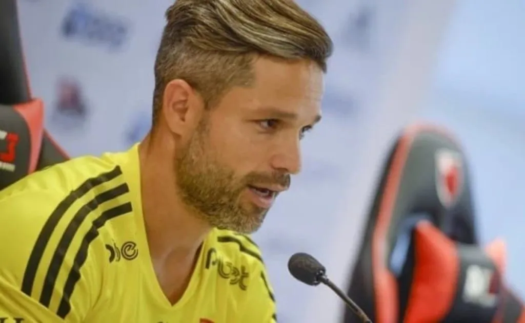 Diego Ribas quando se aposentou no Flamengo. Foto: Marcelo Cortes/CRF